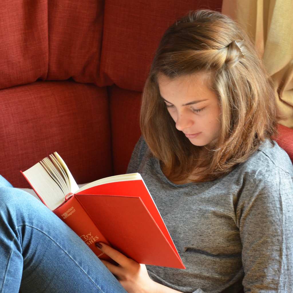 Books for Children with Autism: Stories That Reflect, Inspire, and Connect Self-acceptance